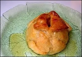 La 'Rombosse' de Mariembourg (Namur) est une pomme vide, remplie de ... et enrobe de pte feuille