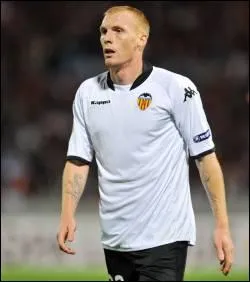 Impressionnant avec Valence, cet ancien sochalien a connu cette anne sa premire slection avec l´quipe de France. Il s´agit de