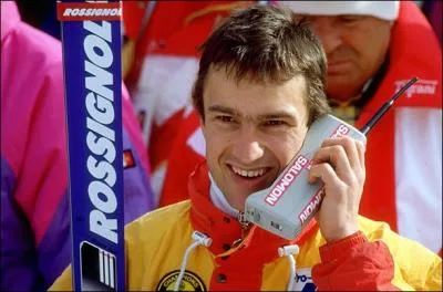 Mdaille d'or en Super-G aux J. O/ de 1988  Calgary (Canada) :