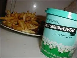 Dans la rgion de Lige (Belgique), la sauce lapin  base de sirop de pommes et poires, laurier, thym, clous de girofle, sauge ... accompagne traditionnellement un plat de