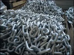 Tu brises enfin tes...