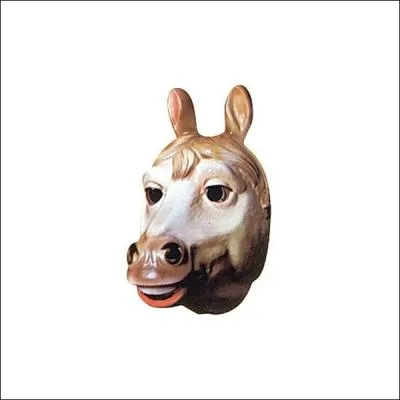 Tu as piqu une crise de rage et tu as provoqu un voyou. Cela a provoqu une bagarre !