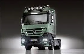 Quelle est cette Mercedes ?