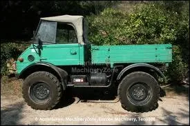 Quelle est cette Mercedes ?