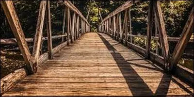 Le nom qui provient du verbe "passer", c'est :