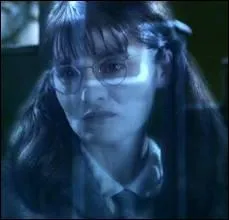 Lorsqu'elle est morte, pour quelle raison Mimi Geignarde voulait-elle devenir un fantme ?