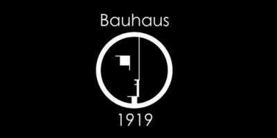 Le Bauhaus est une école et un courant de l'avant-garde architecturale allemande dans les années 1920.