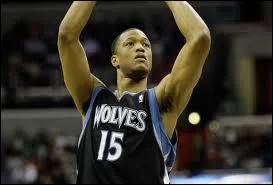 Qui est cet ailier, ancien joueur des Golden State Warriors ?