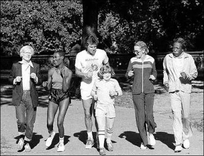 Chanteuse et actrice, elle court dans ce groupe !