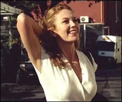 Histoire vraie d'une prof de lettres divorce, prive de sa maison par son mari, qui va craquer pour une maison en ruine et reconstruire peu  peu sa vie. Diane Lane est l'hrone. C'est ?