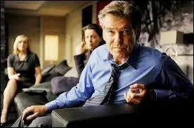 Dans ce trs bon film de Polanski, The ghost writer, un 'ngre' est engag pour crire la vie d'un ex Premier Ministre anglais que joue Pierce Brosnan. Qui est cet crivain ?