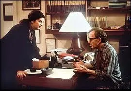 Voici une photo de Harry et son ex-pouse dans Deconstructing Harry. L'un des deux est psy, l'autre crivain. Qui, de Allen ou Kirstie Alley est l'crivain ?