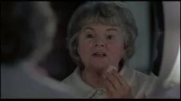 Qui joue le rle de Grand-Mre Mary Ann ?