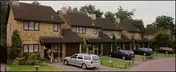 Quelle est l'adresse de la maison des Dursley ?