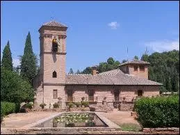 L''Alhambra', est un palais situ  Grenade en Espagne, savez-vous ce que signifie ce mot ?