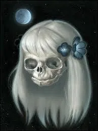 Cette trange tte de mort, apparemment si dlicate, est l'oeuvre de l'artiste ?