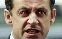 Sarkozy a une belle frite mais part contre l'Irak a une grande chance qu'il aime saisir.
