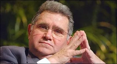 Claude Allègre, scientifique de renom a déclarait à ses colègues : ´Messieurs ! Je ne vais pas contester vos particules ! ´