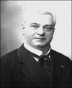 Fondateur du Thtre des Nouveauts... et d'une longue ligne de comdiens, cet acteur fut galement chanteur (1829-1890).