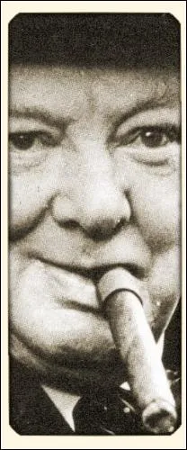 Selon Churchill, o se trouve le 'ventre mou' de l'axe ?