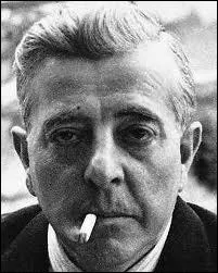 A 'l'enterrement d'une feuille morte' de Jacques Prvert 'ils s'en vont dans le soir un trs beau soir d'automne', de qui Prvert parle-t-il ?