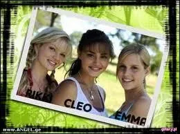 Comment est la relation entre ces 3 sirnes ?