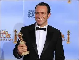 Quel film a permis  Jean Dujardin d'obtenir une rcompense aux ' Golden Globes  ' Los Angeles ' ?