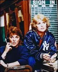 Cagney et Lacey : excellente srie sur les flics des quartiers chauds de New-York. Laquelle des deux est l'pouse, l'autre tant la clibataire en goguette revenue de tout ?