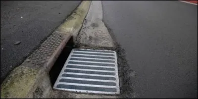 Où l'eau des caniveaux se déverse-t-elle ?