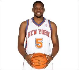 Qui est cet ancien ailier des Boston Celtics ?