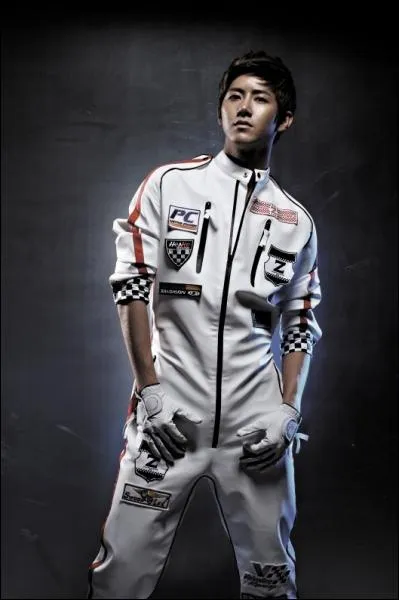 Qui est chanteur et est n le 25 aot 1988 ?