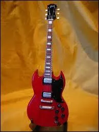 Qui a chant  Every You Every Me  ?