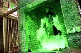 Comment s'appelle ce moyen de transport chez les sorciers ?