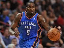 Qui est ce pivot, champion NBA avec les Boston Celtics en 2008 ?