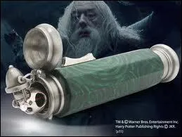 A qui Albus Dumbledore a- t-il offert cet objet aprs sa mort ?