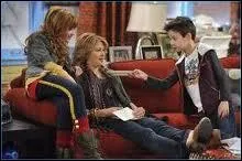 Quel mtier exerce la mre de Cece ?