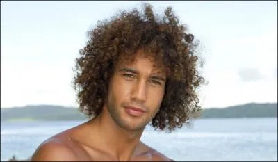 Comment s'appelle-t-il ?