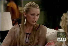 Comment s'appelle la soeur de Naomi ?