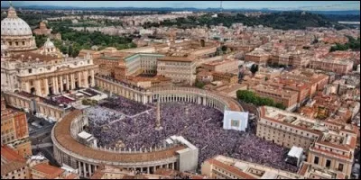 Laquelle de ces langues n'est pas officielle au Vatican ?
