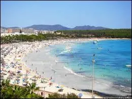 A quel pays appartiennent les les Balares ?