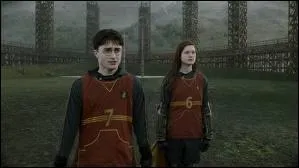 Aprs quel match Ginny et Harry s'embrassent-ils pour la premire fois ?