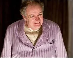 Qu'est-ce qui a trahi Horace Slughorn ?
