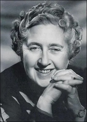 Agatha Christie a crit , 10 petits...