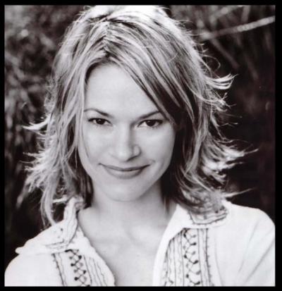 Leisha Hailey ?