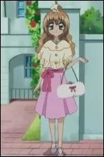 Pourquoi Kilari porte-t-elle cette tenue ?