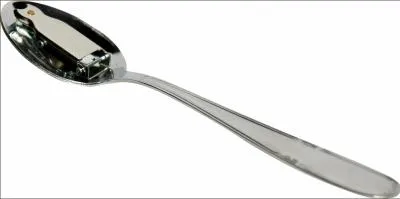 La moyenne que l'on appelle aussi cuillre  entremet, sert pour ...