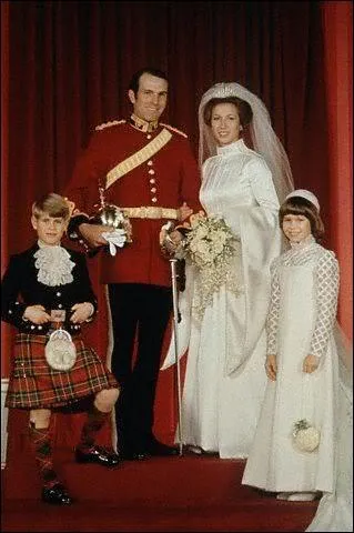 La Princesse Anne d'Angleterre s'est marie, la premire fois, avec ?