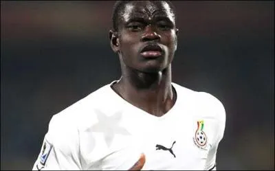 Au Ghana, on retrouve John et Jonathan Mensah. Dans quels clubs respectifs jouent-ils ?