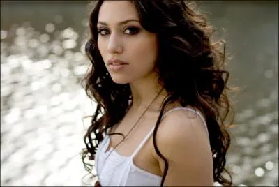 Qui est cette candidate ?