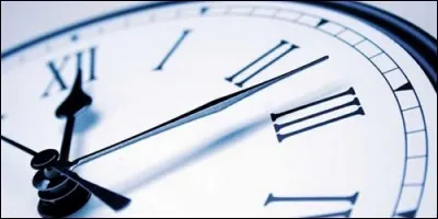 Lequel de ces objets ne donne pas l'heure ?